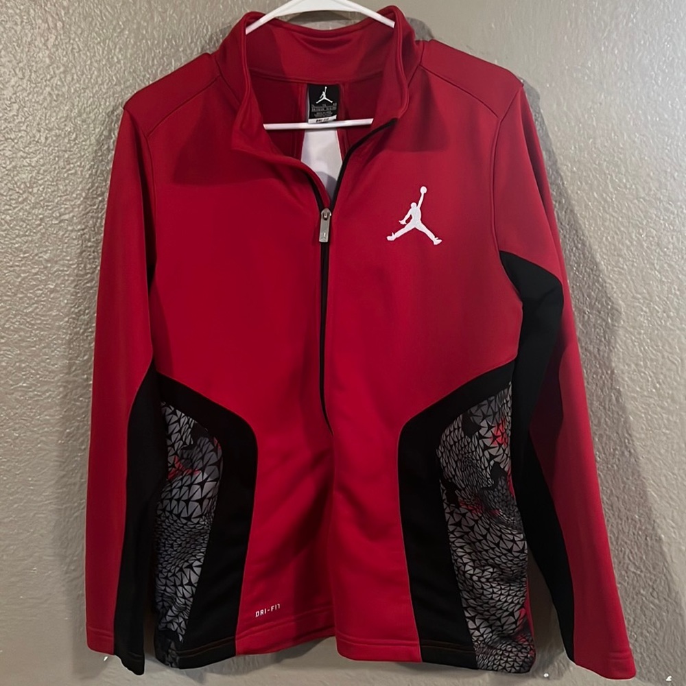 Jordan Jacket. Boys size XL